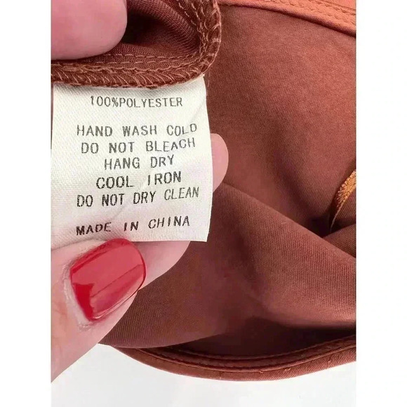 ALL ROW FIT N FLARE RUST RED SATIN SKIRT SIZE SMALL EASY WEAR (26W x 22L) - Picture 7 of 8